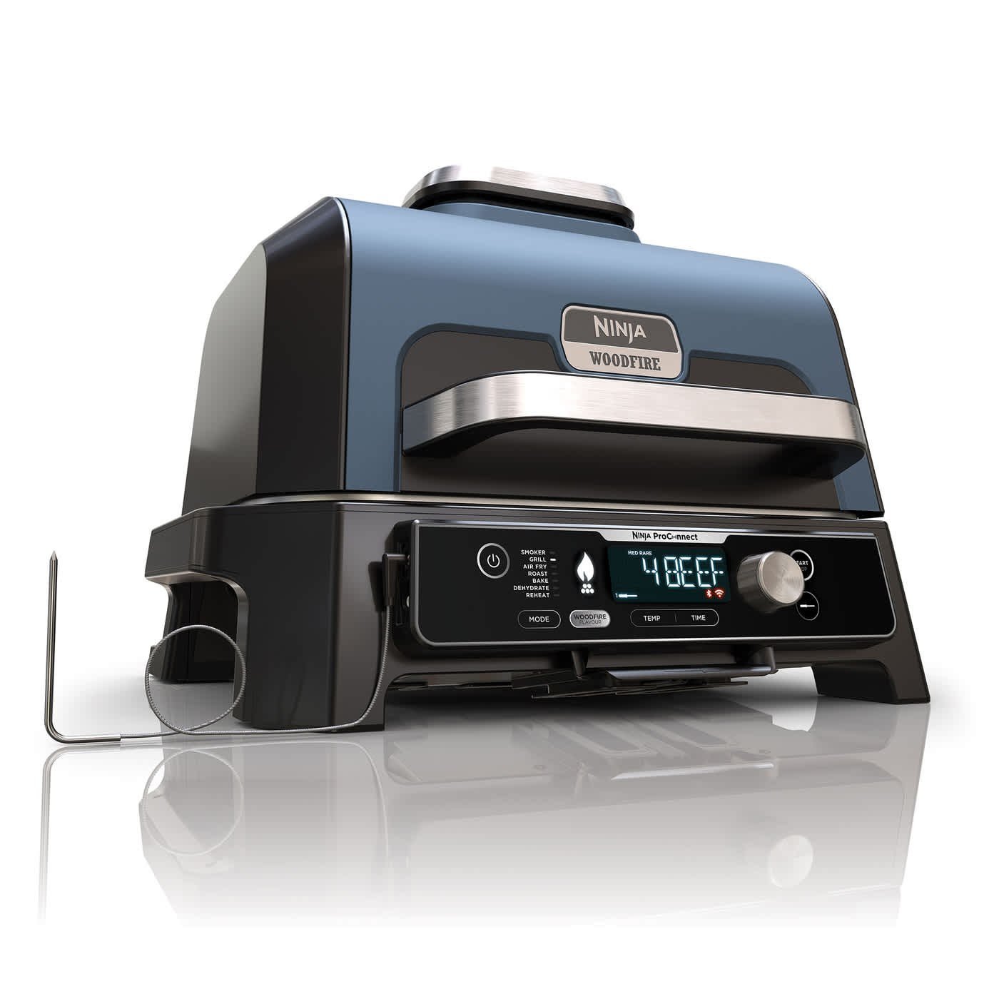 Barbacoa eléctrica Ninja Woodfire Pro Connect XL OG901EU vista en ángulo